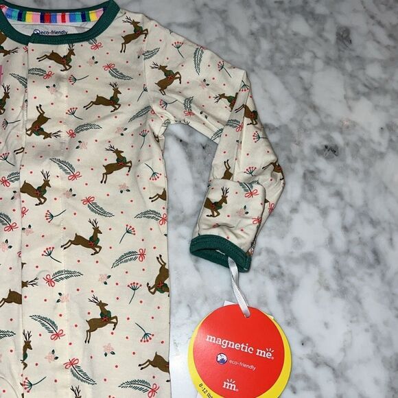 NWT MAGNETIC ME HOLIDAY FOOTIE - Picture 4 of 9